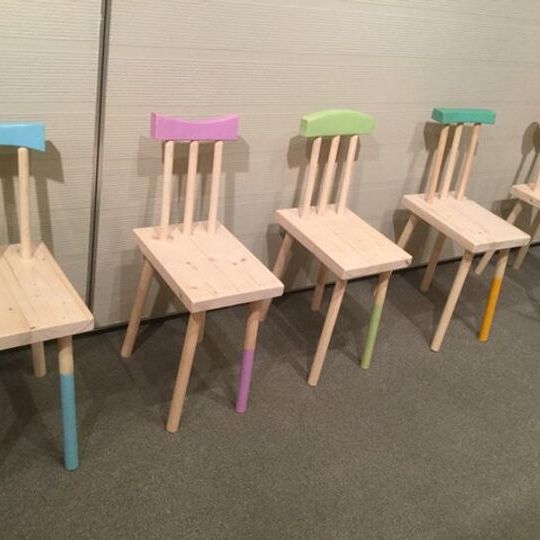 色家具　ミニマルチェアー（全６色）