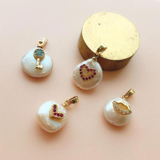 わたしほうせきセレクト カラフルパールネックレス福袋〈ペンダントトップ2点&ネックレスチェーン〉