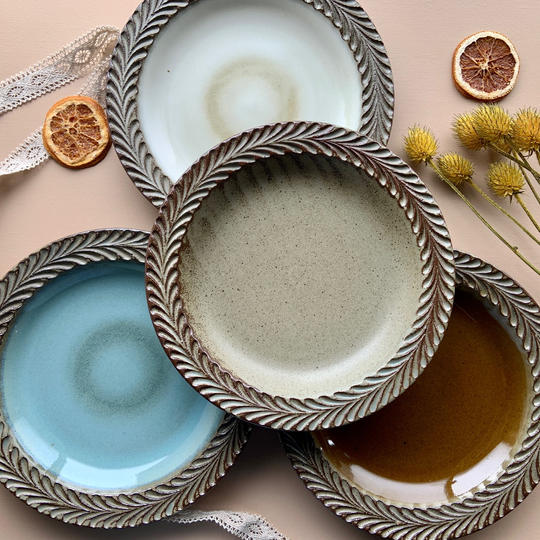 【新作！先行発売】７色から選べる　ロリエ リムプレート 大４枚（送料込み）