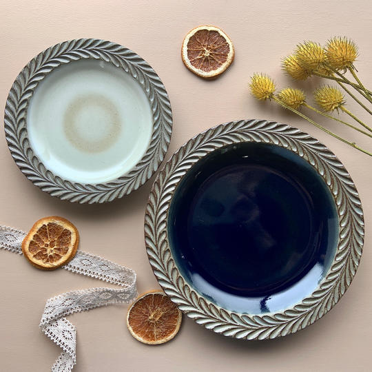 【新作！先行発売】７色から選べる　ロリエ リムプレート 大小各１枚セット（送料込み）