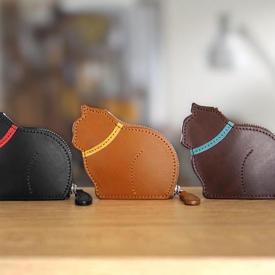 新しくなった「お座りするコインケース」お好きなカラー１つ 10%OFF 