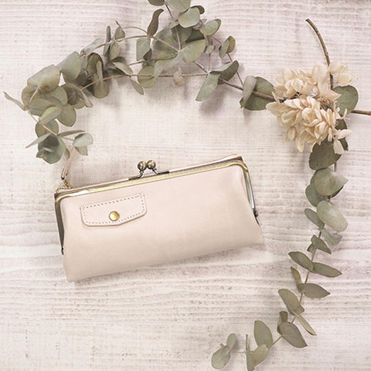 【アイボリー】がま口長財布