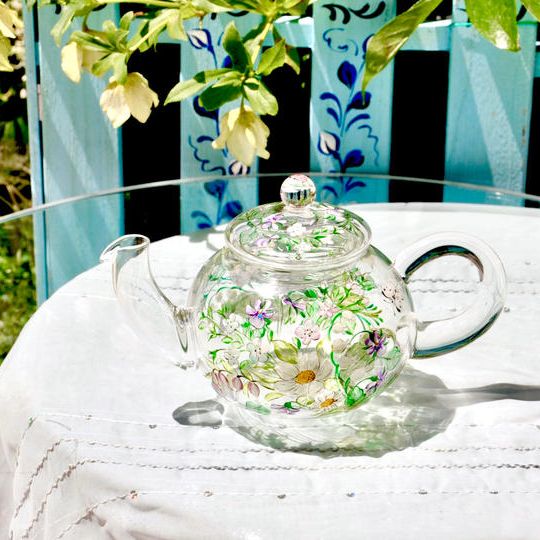 【看板作品を35％off！Creemaクラウドファンディング開催記念価格】耐熱ティーポット　Mサイズ“ホワイトブーケ”