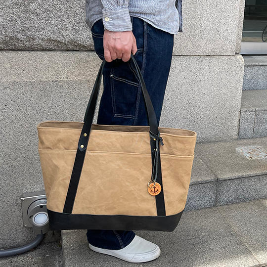 truck（倉敷帆布と栃木レザートートバッグ）