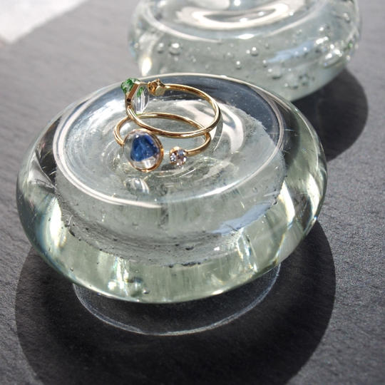 【３セット限定！！】再生ガラスのリングピロー＆溢れる琉球ガラスリング