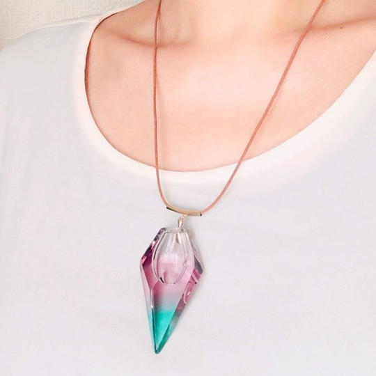 ガラスのアロマペンダント・ミニフラワーベース