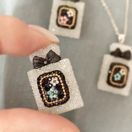 自分でデコレーションする【香水びん】キット（お試し用）