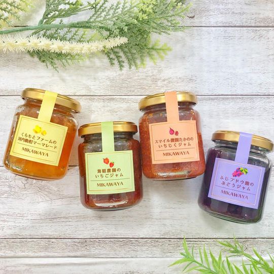 愛媛県産の果実を使用した、無添加のジャム1種