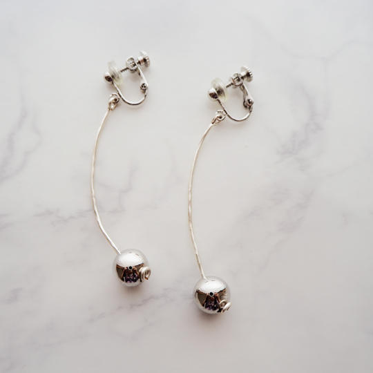 ふりこNo.2イヤリング（Silver)