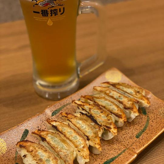 「餃子１皿とビール１杯のお得なセット」お食事券