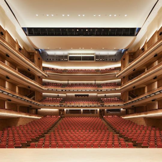 【鑑賞チケット4枚】アーティストと記念撮影コース