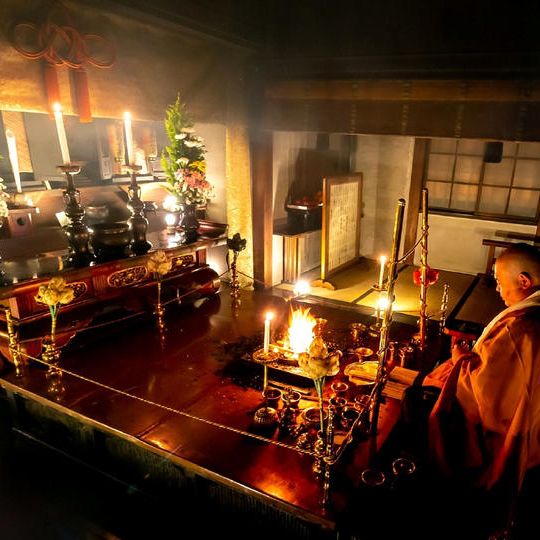 Fｰ①）御所庭園拝観＋ランチ＋阿字観＋特別祈願コース