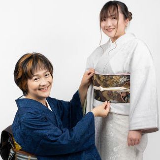 撫子コンシェルジュおススメ着付け小物(15点)付き「着物の着方オンラインレッスン1・2・3」（北海道、沖縄、離島除く）