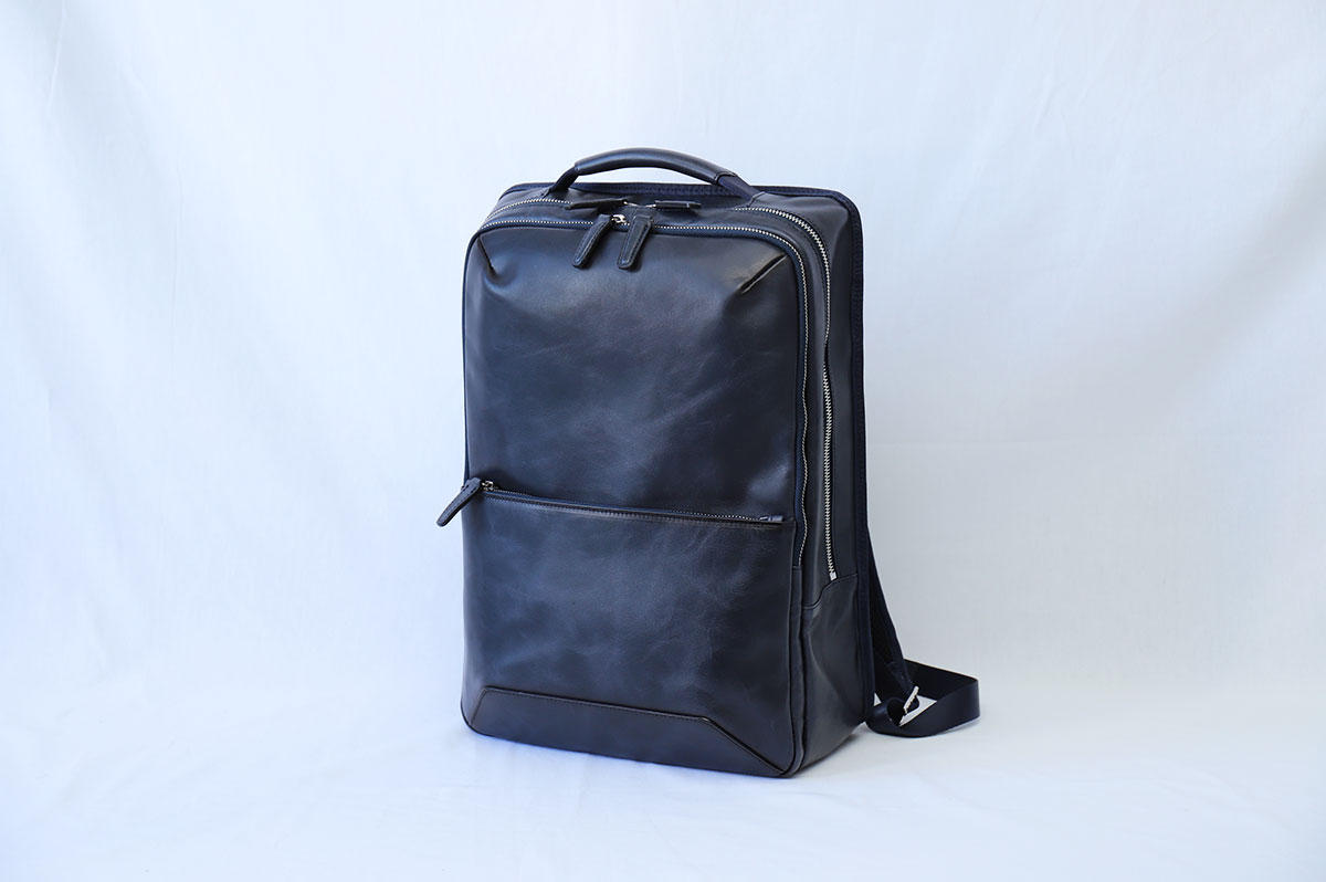 超早割25%OFF】本革リュック（ネイビー） - (【スマート】鞄技術