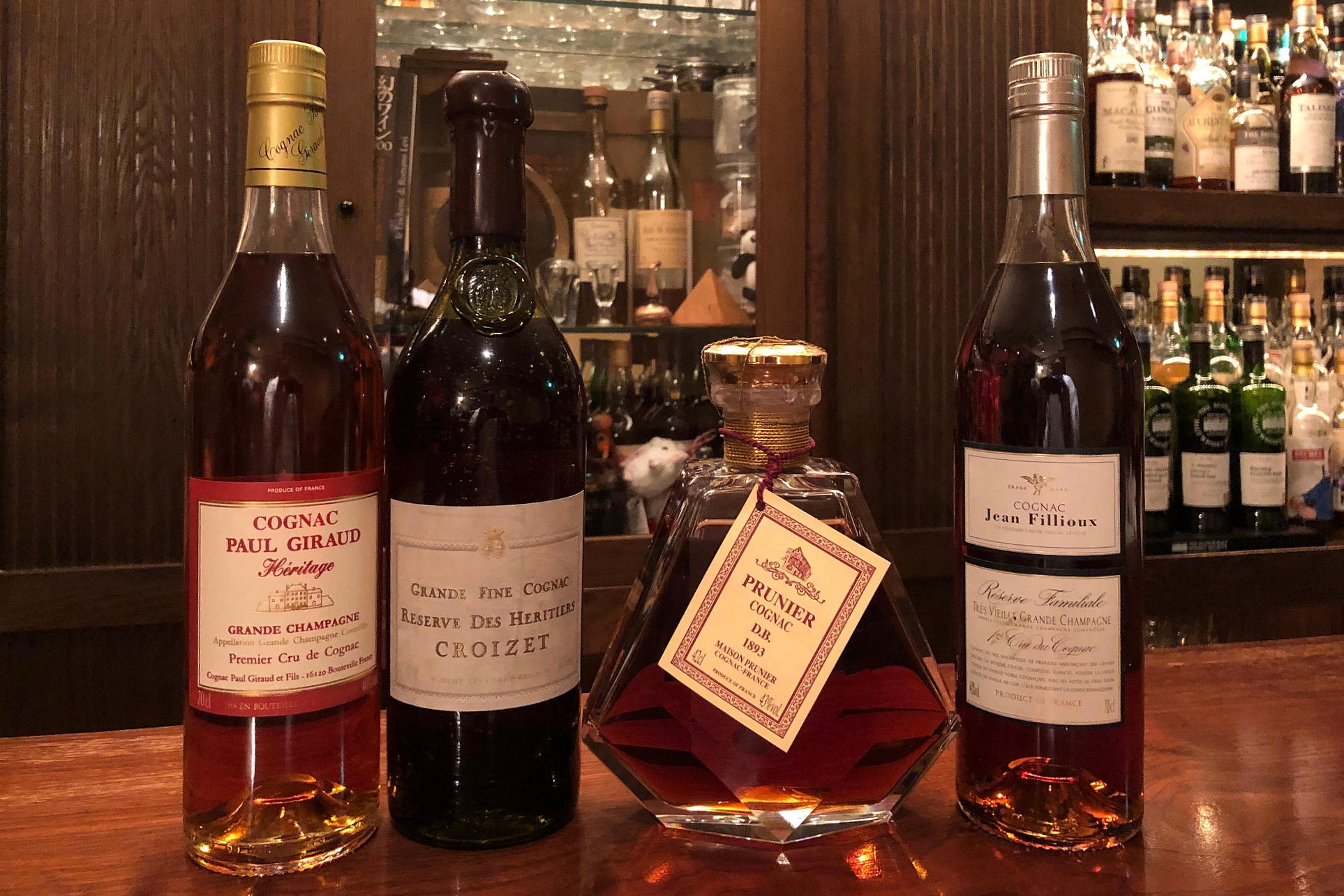 工芸品 Cognac ヴィンテージ・コニャック｜ユニークなセレクション｜ワールド