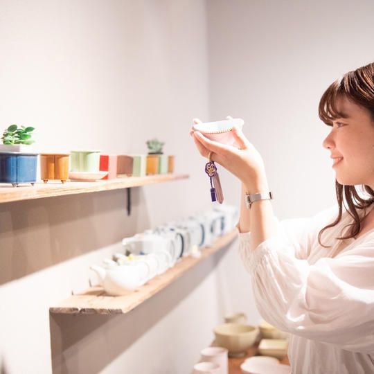 【現地で楽しむ！】「江口製陶所で2,000円引換券」+「水引チャーム」+「水引チャーム通行手形まっぷ」のセット