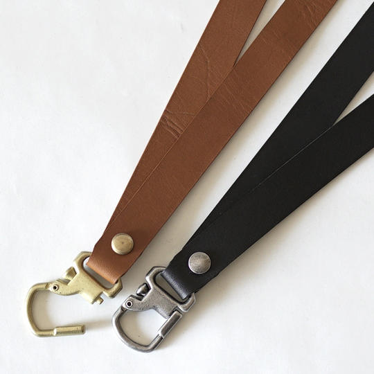 【カスタム オーダー】お好きな金具色を組み合わせる革ストラップ BLACK or CAMEL