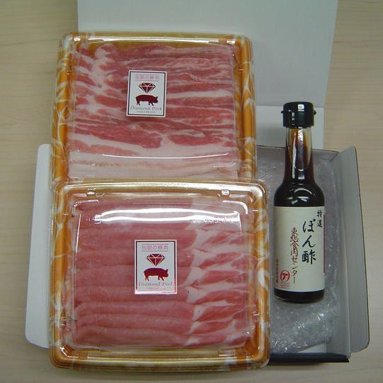 ダイヤモンドポークでしゃぶしゃぶを満喫セット！　　　　　　　　　　　　　　　　ロース・バラのセット（総量400ｇ）