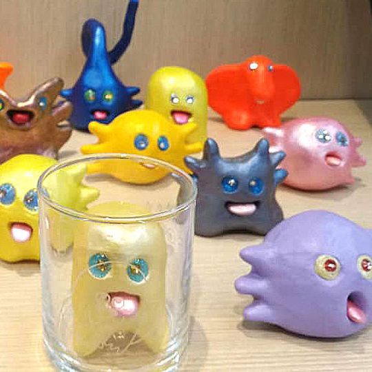 「ある惑星の生き物」フィギュア1点