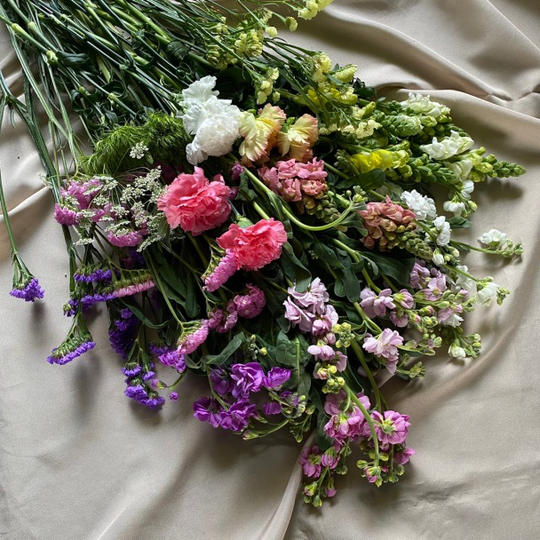 南房総の切り花詰め合わせ　Ｓサイズ