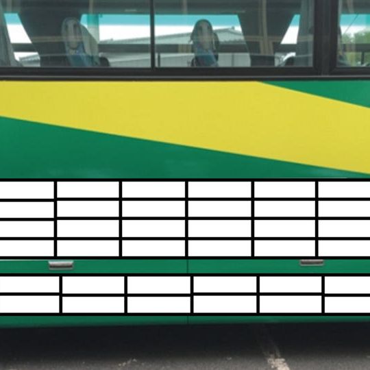 【法人向け】トレーニング応援プラン①（チームバスへのロゴ掲載）