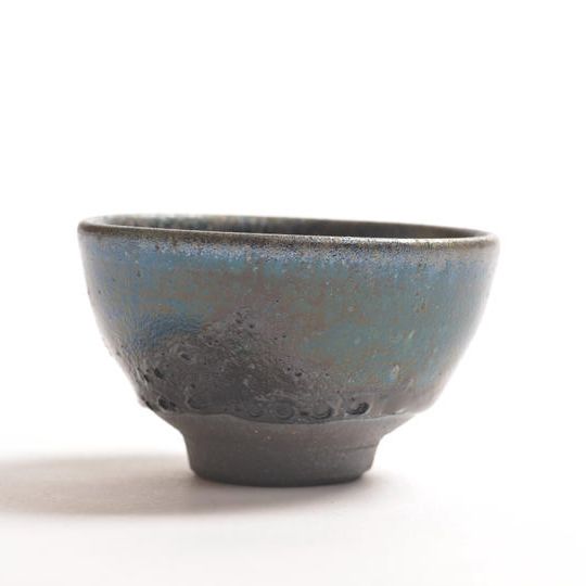 請関天目碧玉中平杯〈海・其の一〉