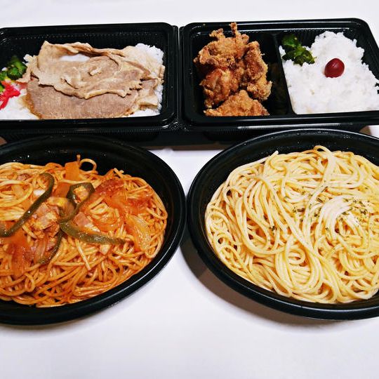 お弁当セット（各種弁当2個ずつ）+おまかせ手芸品＋店頭割引チケット