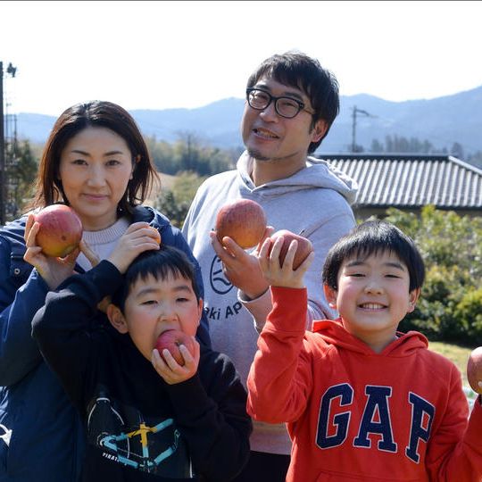 【りんごは要らないから、ただただ応援！】 