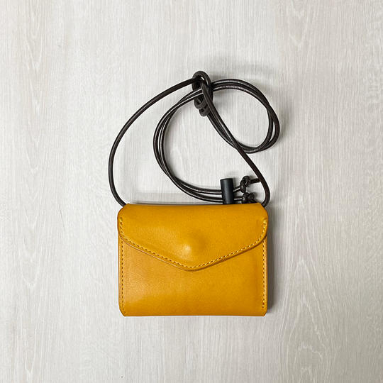 [Cr-170_2W]Cramp 2wayコンパクトウォレット : イエロー (特典キーキャップ付き)