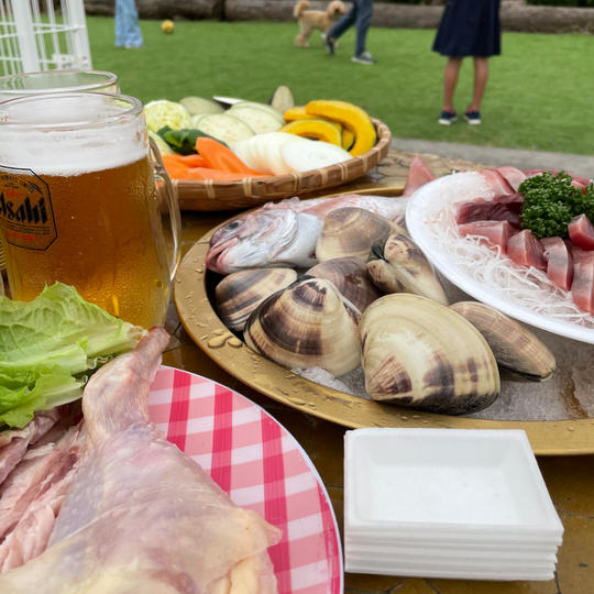 ドッグランスペースで広々BBQ花火観覧