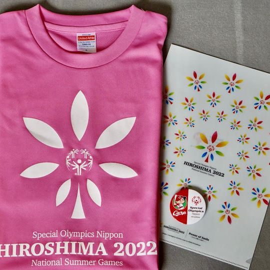 大会オリジナルTシャツを着てスペシャルオリンピックス応援コース