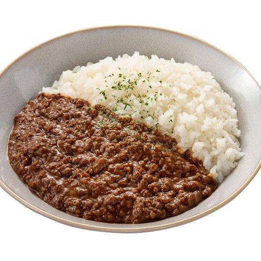 焼肉やまと牛タンキーマカレー4個