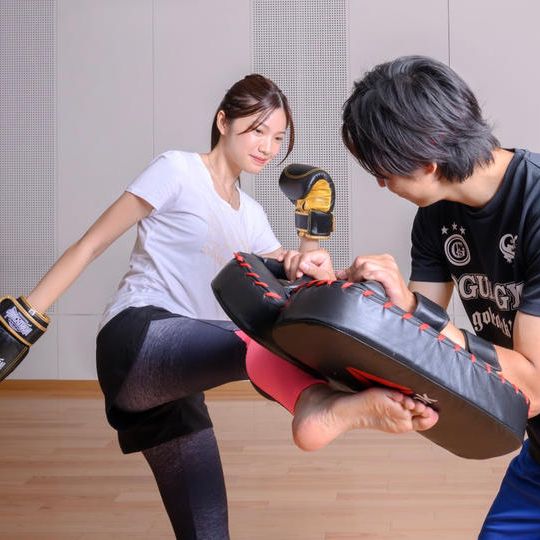 日下選手と一緒にキックボクシング体験できる権