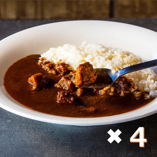 みやざわ和牛のPREMIUMスパイシーカレー×4個セット