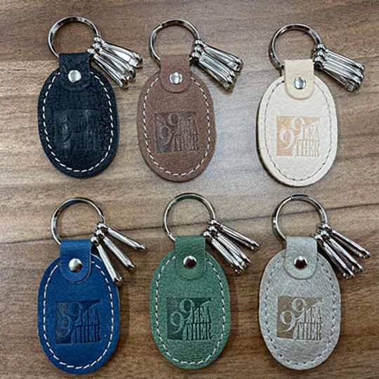 触り心地抜群な九十九里レザーのキーホルダー（楕円型）