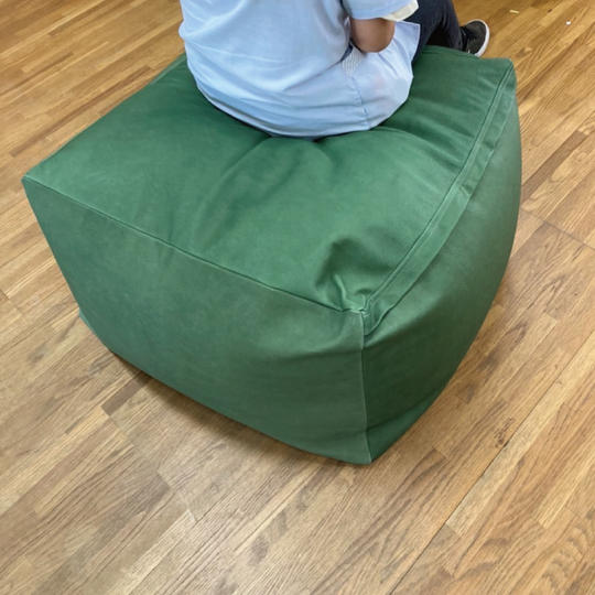 あのお店のキューブ型クッションに使える九十九里レザーのクッションカバー