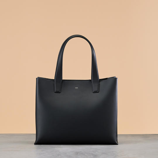 【早割10%OFF】Calma Tote ミディアム