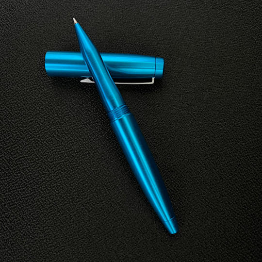 【早割り限定特別価格】アルミ製 ライトブルー 1本