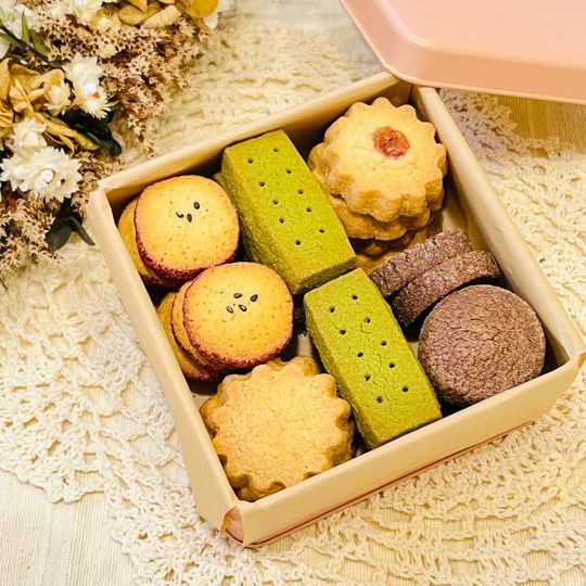 【ギーオイル使用】クッキー缶（5種類 合計30枚）