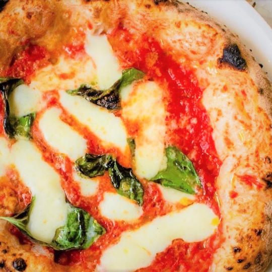 シェフこだわりの石窯焼きピッツァマルゲリータ（3枚）