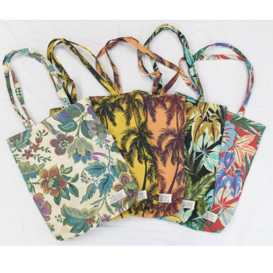 【サッカー生地綿100%、レッド】南房総アロハトートバック