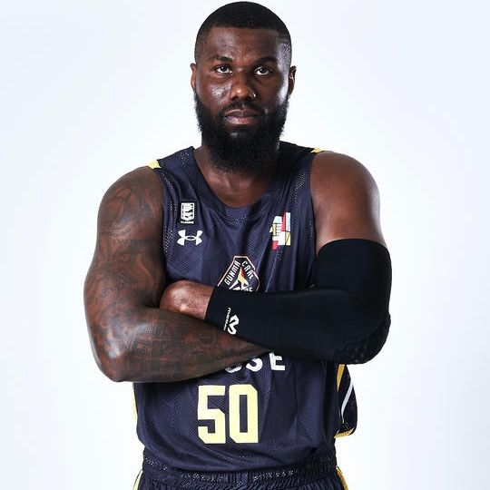 【アリーナSS席＋直筆サイン入りレプリカユニフォーム#50＋メモリアルTシャツ】