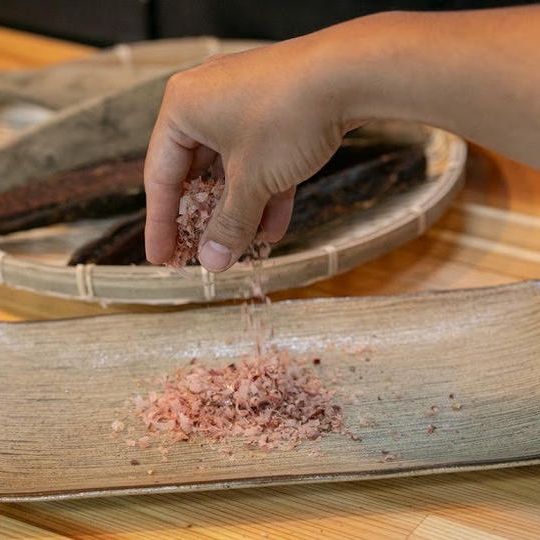 削りたてカツオ節　～現地受け渡し～