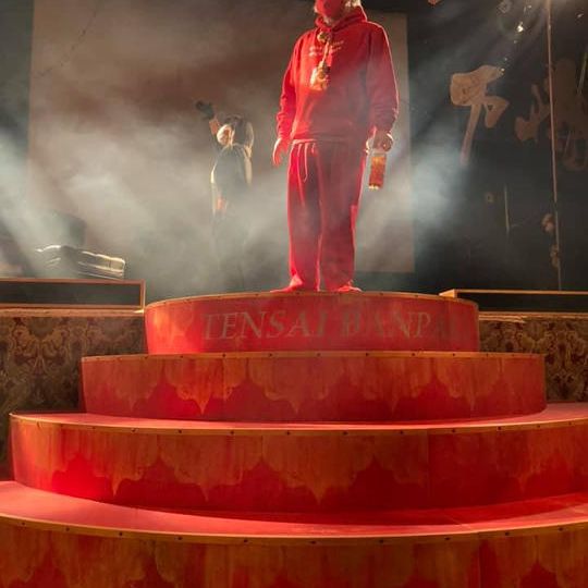 【天才万博の会場からホームレス小谷がアナタにお礼動画〜ステージ編〜】※5枠限定