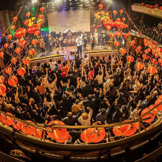 【天才万博の会場からホームレス小谷がアナタにお礼動画〜客席フロア編〜】※5枠限定