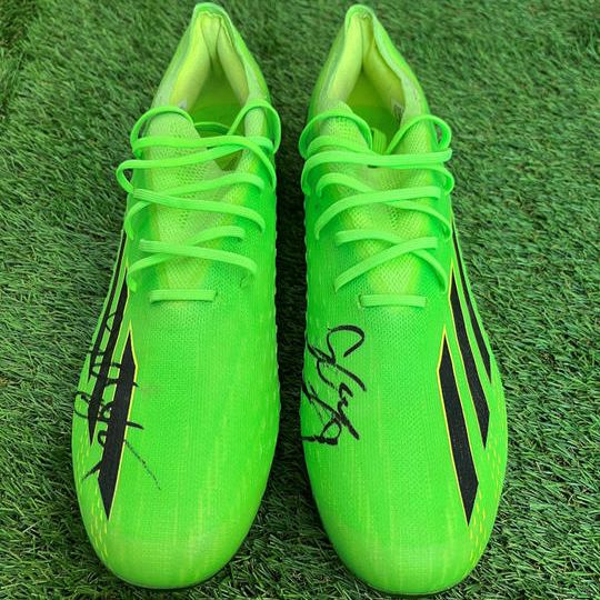 S3:直筆サイン入り実使用スパイク（YouTubeで紹介の好きな練習用）