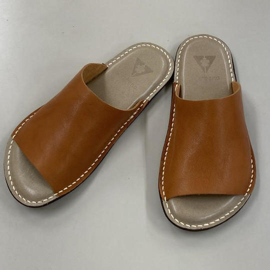 【早割22% OFF】502 栃木レザースリッパ キャメル・24.5cm
