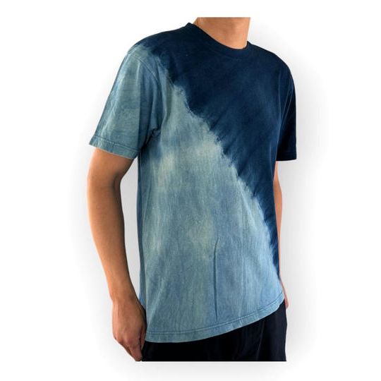 藍染ぼかしTシャツ　Lサイズ