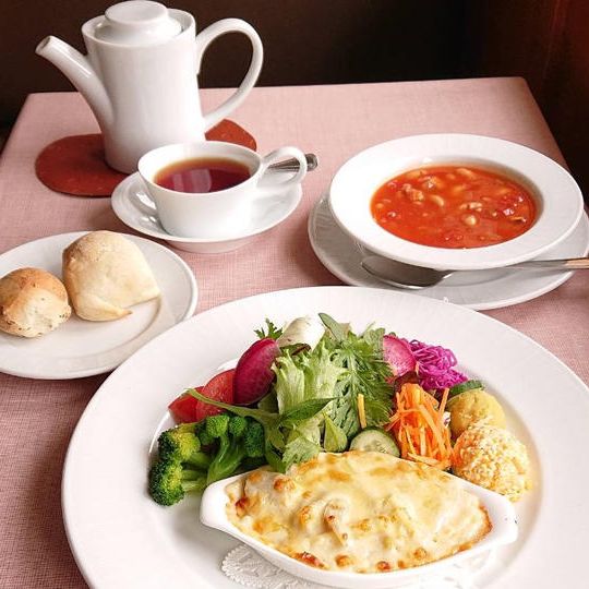 【来店限定・特別コース】”粒すけのミートドリア”20thアニヴァーサルランチセット（1名様）