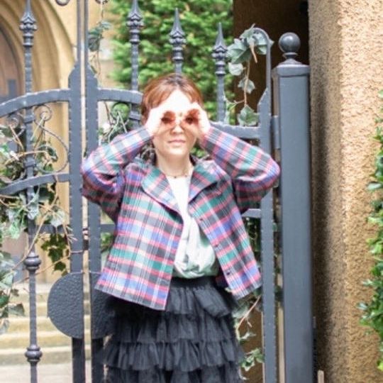 より一層の感謝のメッセージと『 花と人とart 』in Parisの写真付き活動報告